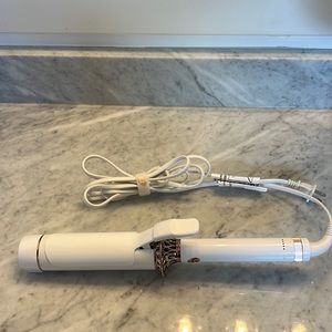 T3 Bodywaver 1.75” curling iron